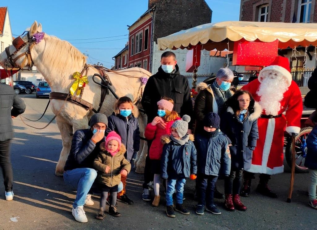 Pere noel caleche 2021 26 