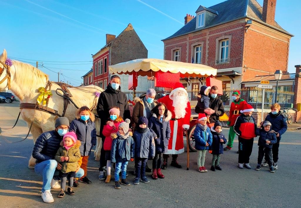 Pere noel caleche 2021 28 